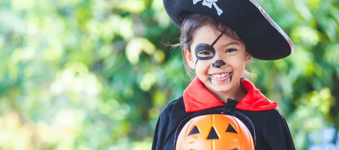 5-tricks-to-help-your-kids-see-dental-care-as-a-treat