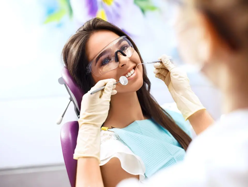 The-Best-Way-to-Treat-a-Cavity.jpeg