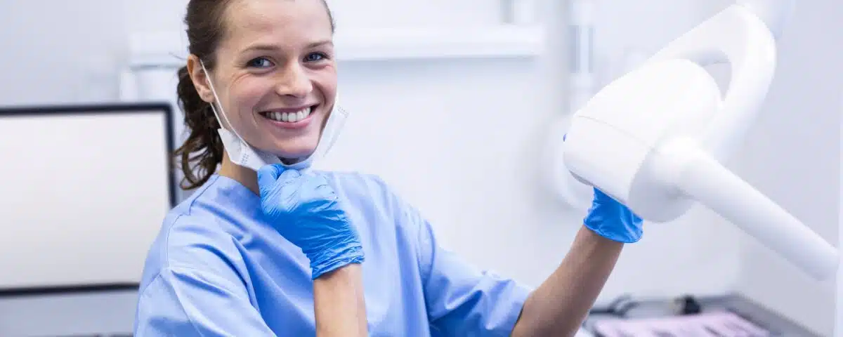 celebrating-dental-assistants-recognition-week-the-team-members-who-keep-dental-care-running-smoothly
