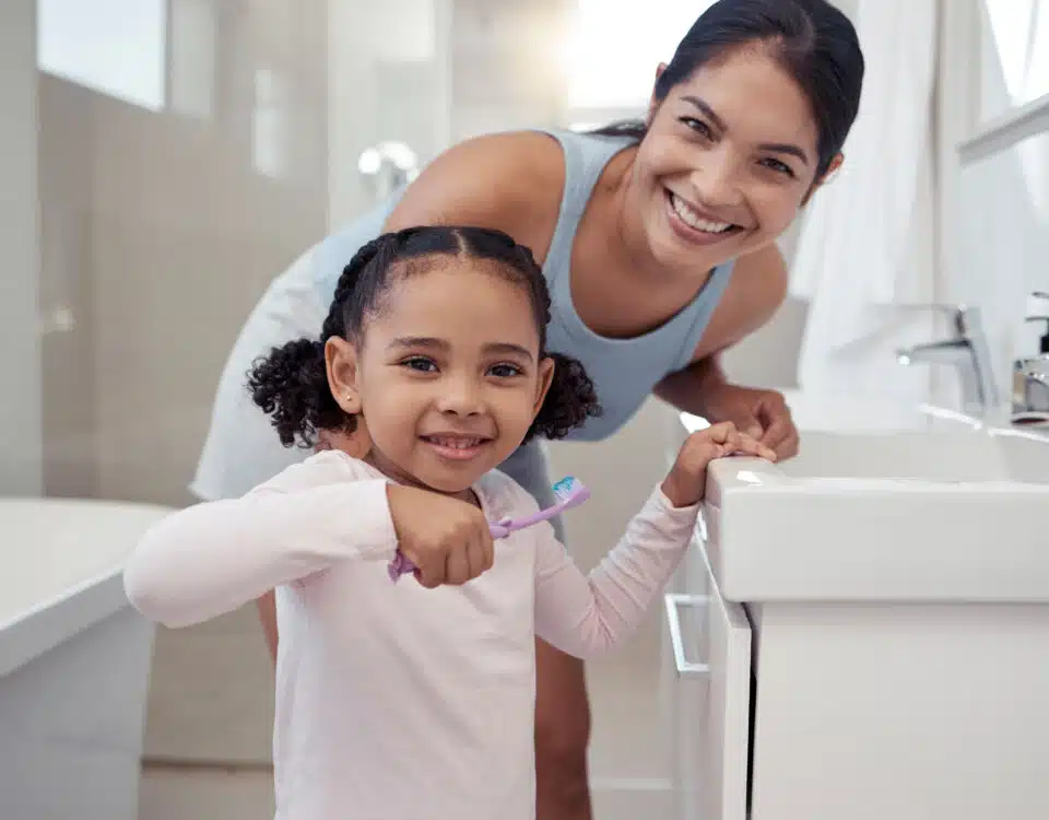 family-friendly-tips-for-teaching-kids-good-oral-hygiene-habits