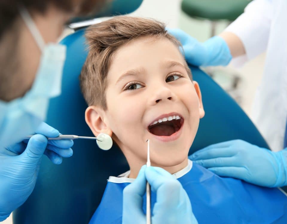 protecting-young-teeth-the-benefits-of-fluoride-and-dental-sealants
