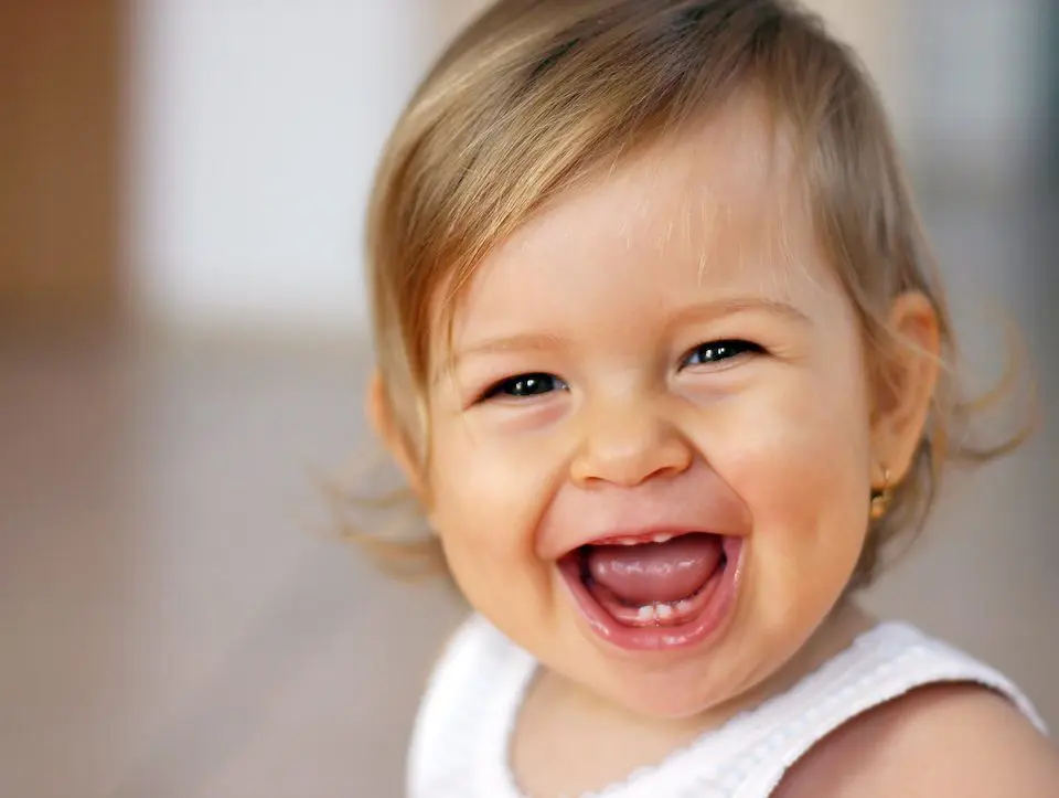 baby bottle tooth decay, baby smiling