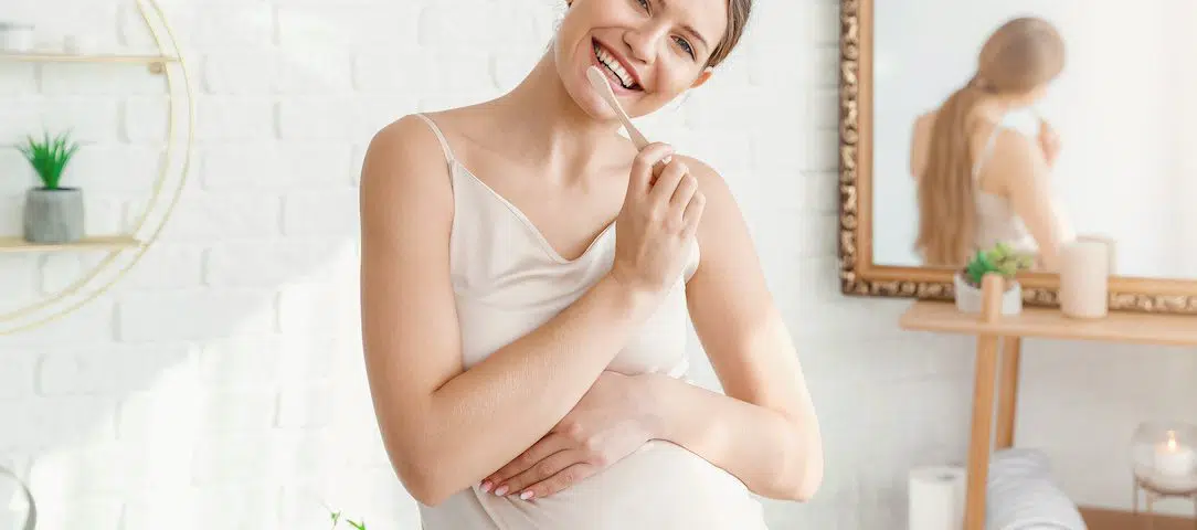 what-pregnant-women-need-to-know-about-dental-health