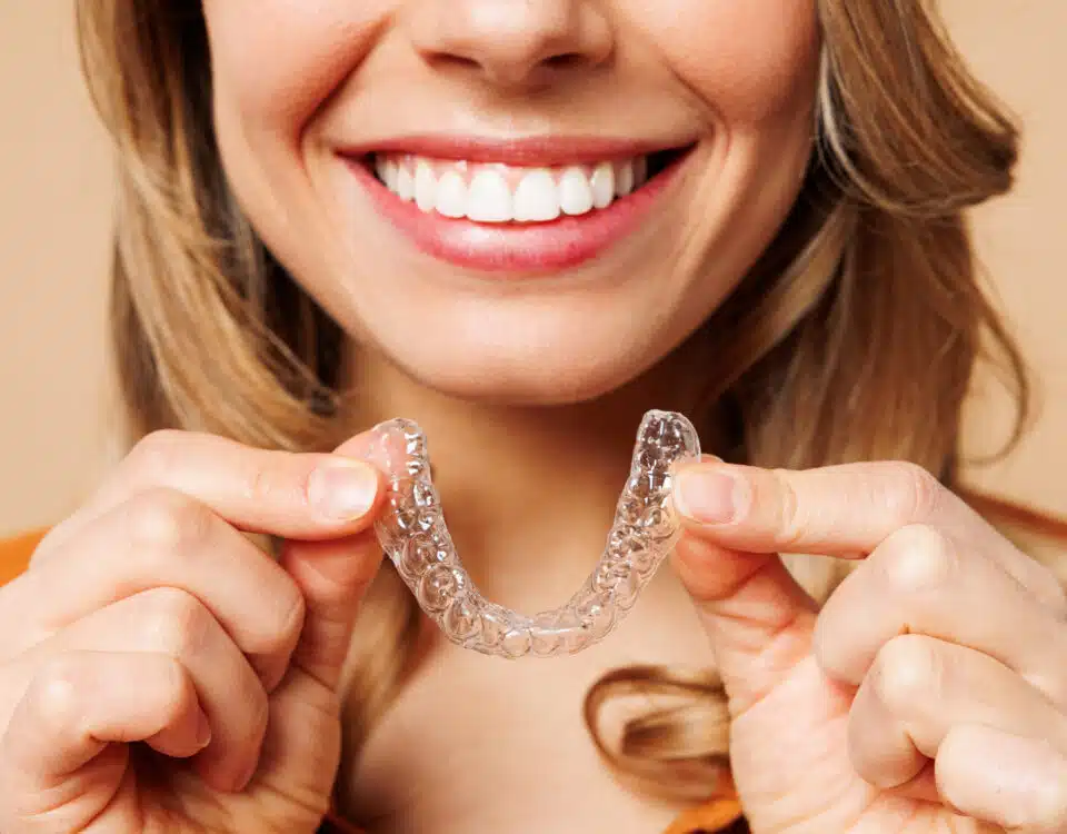why-adult-orthodontics-are-more-popular-than-ever-thanks-to-invisalign
